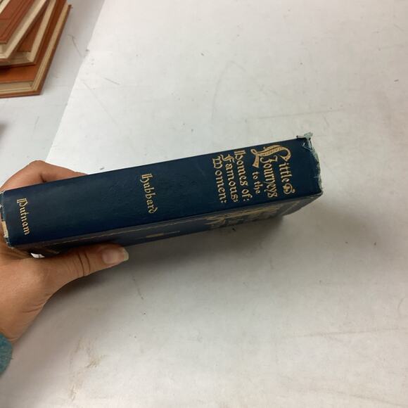 Little Journeys to the Homes of Famous Women by Elbert Hubbard - 1901 - Picture 11 of 13